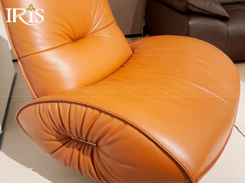 Sofa góc hay Sofa đơn: Mẫu nào phù hợp với phòng khách? 8 Sofa đơn Emi nhỏ gọn